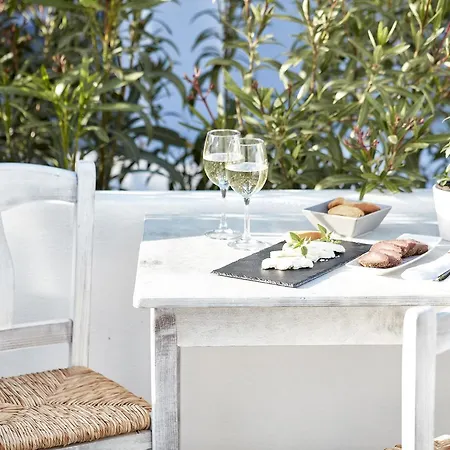 Aparthotel Mykonos Town Suites 2*
